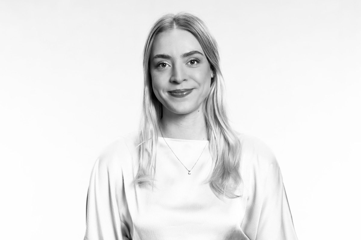 Emily De Salis